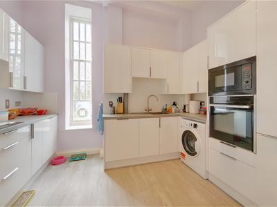 Property image 5 of home to buy in 47 Azalea Close, St. Albans